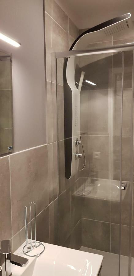 Prochnika 49 Rooms Lodz  Ngoại thất bức ảnh